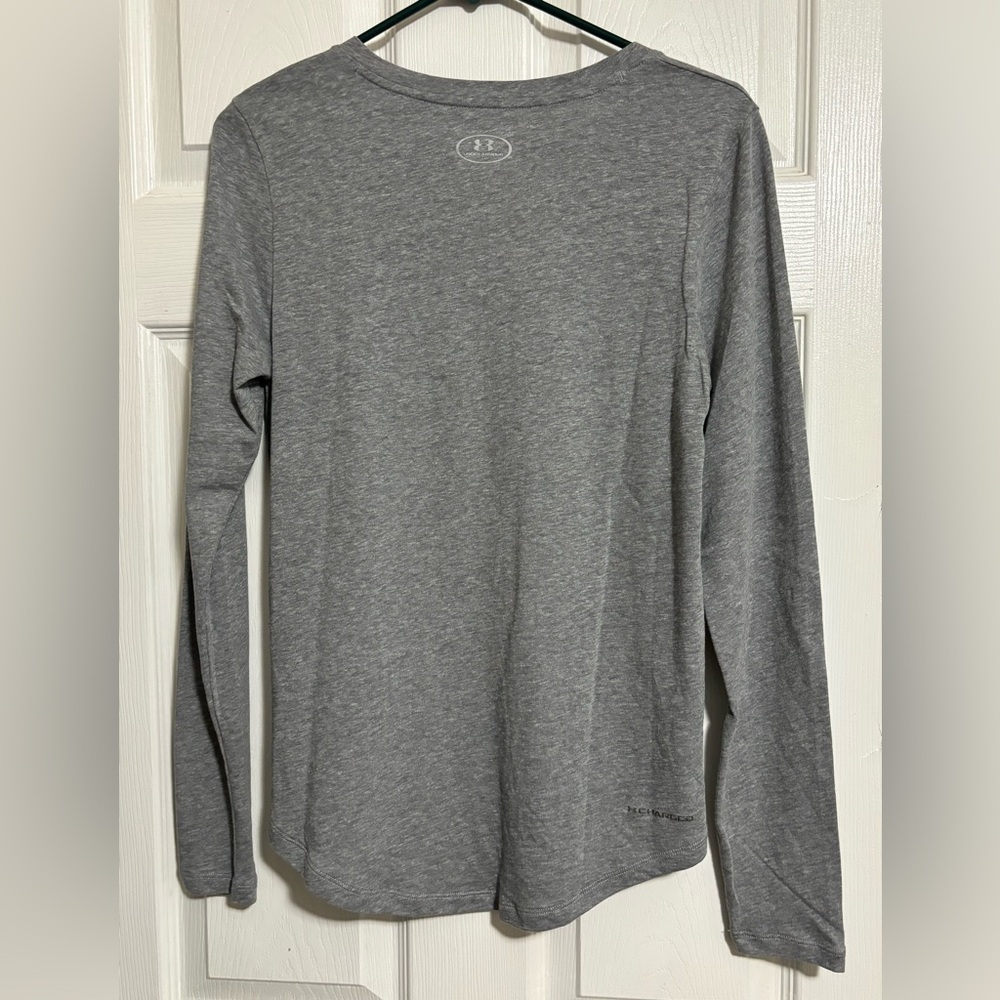 UNDER ARMOUR WOMENS COMPRESSION SHIRT TOP HEATGEAR LONG SLEEVE LOGO GRAY Sz M - Picture 2 of 4